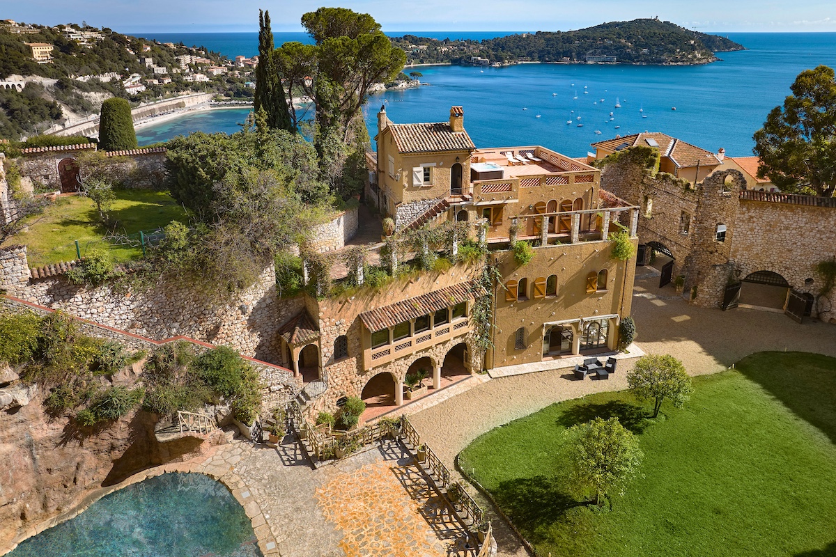 Ваш личный уровень роскоши на Лазурном Берегу hero image