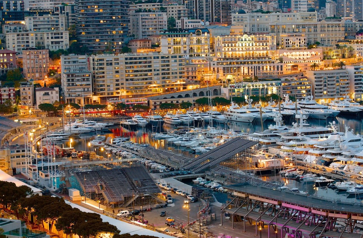 摩纳哥及法国里维埃拉礼宾服务：尊享极致奢华生活体验 hero image