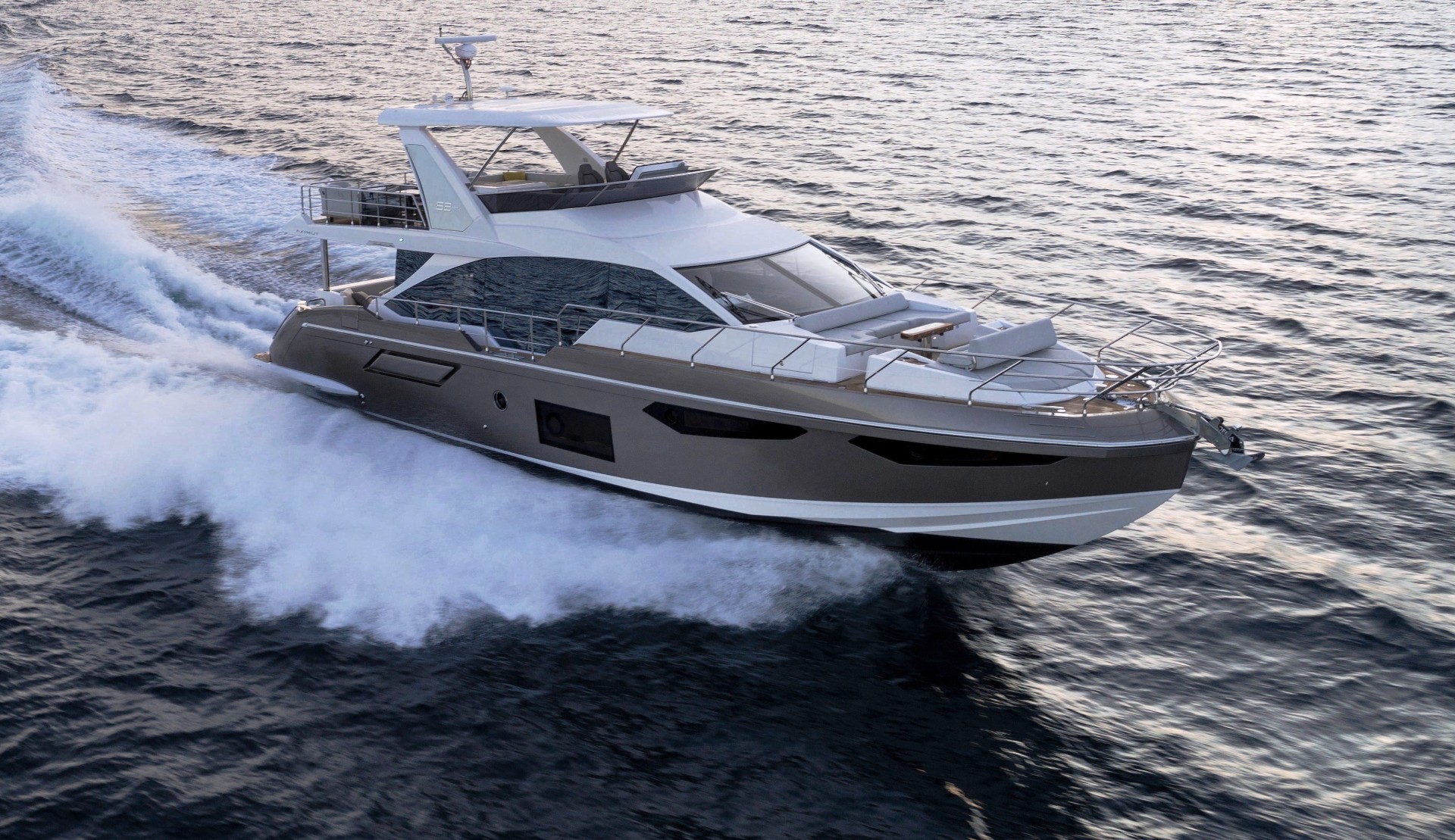 Azimut 62 Flybridge transport main