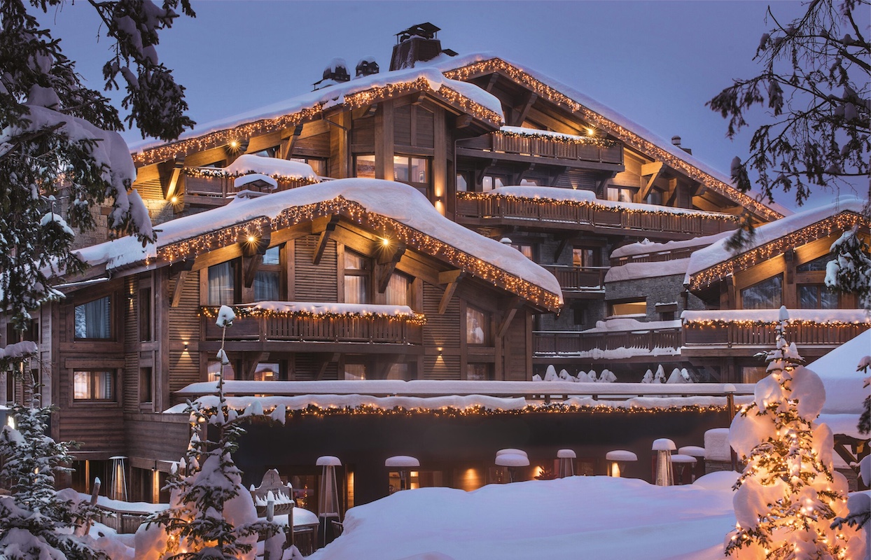 在库尔舍维尔度过圣诞假期：Tiger Group为您打造专属的阿尔卑斯山奢华体验 hero image