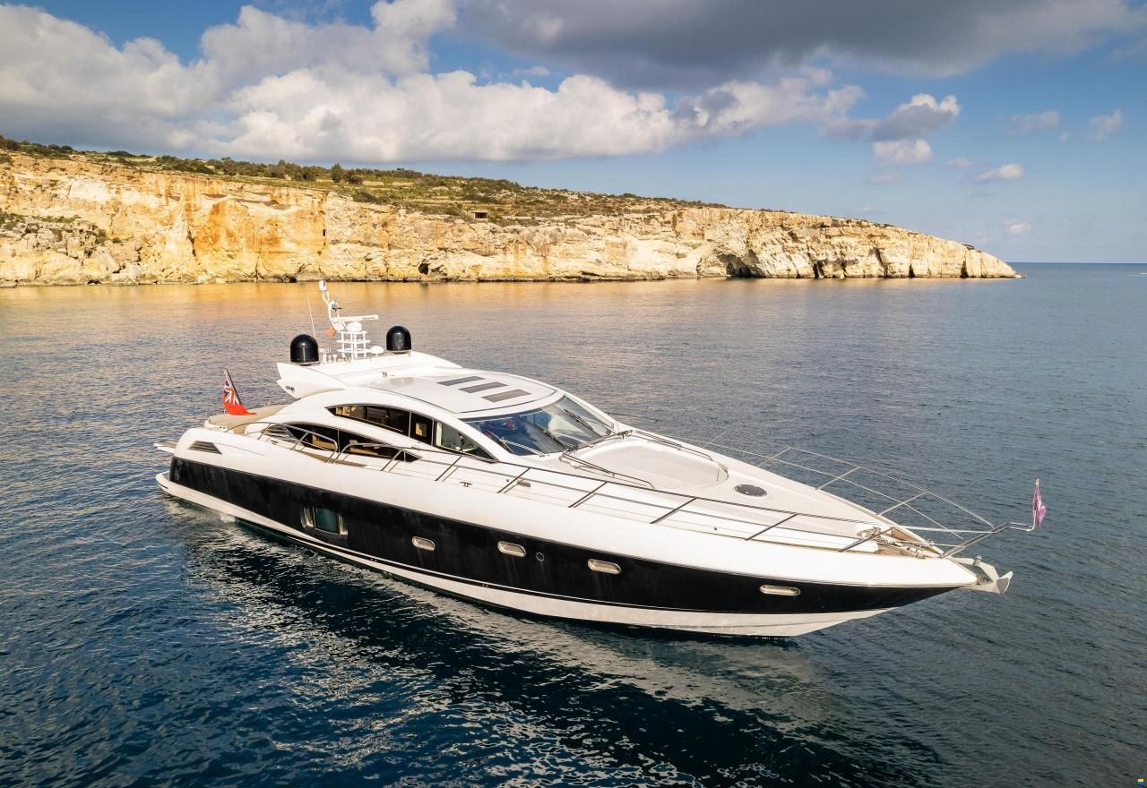 Sunseeker Predator 74 transport main