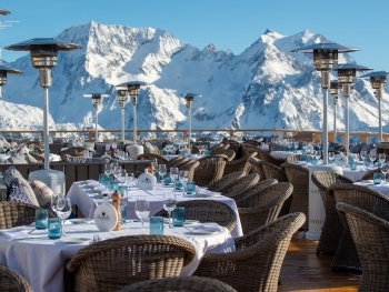 Зимний отдых в Куршевеле: когда всё забронировано — Tiger Group решает невозможное image