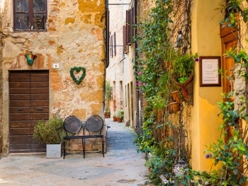 Invest Smart: Evaluating Real Estate Investment Opportunities image