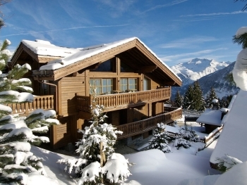 Luxury chalet in Courchevel 1850 service image