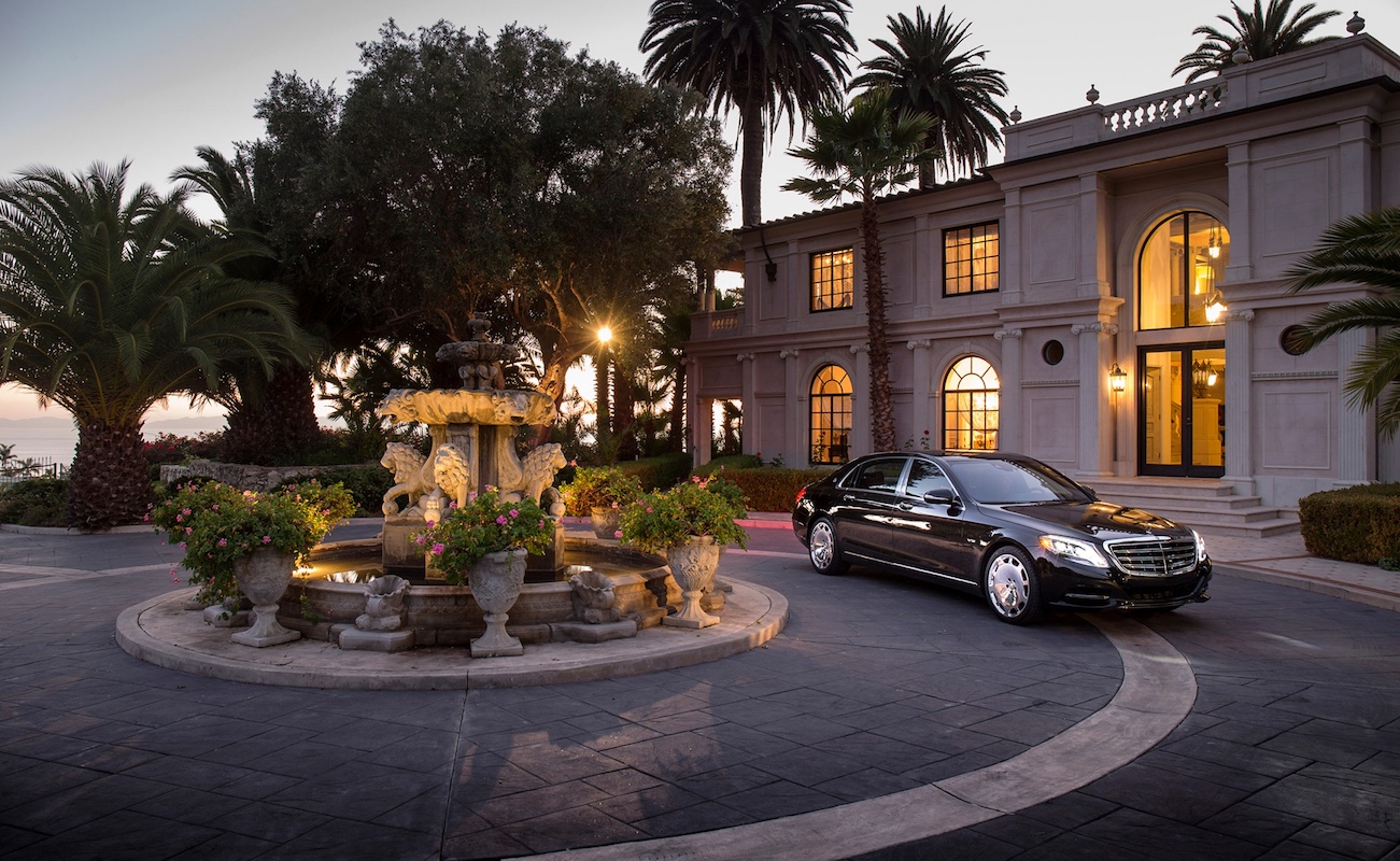 Accès Privé et Services Premium à Nice et Cannes hero image