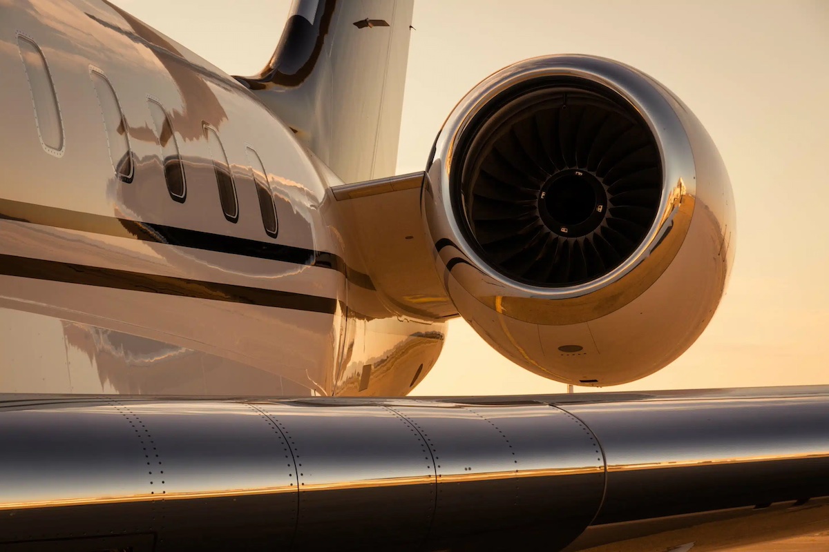 Guia do Jetsetter: Navegando em Jatos Privados e Helicópteros para uma Viagem Incomparável hero image
