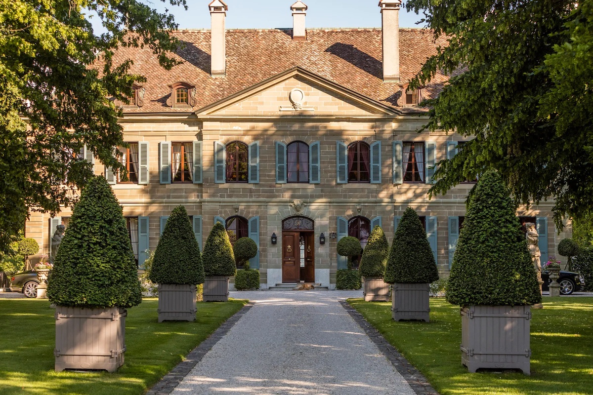 Exclusive Properties and Real Estate Services in Genève hero image