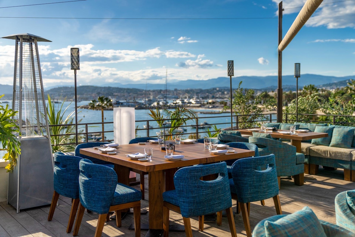 Cannes, Destination Gastronomique d’Exception — Vivez une Expérience Culinaire Inoubliable avec Notre Conciergerie VIP hero image